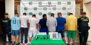 ¡En flagrancia! Policía capturó 7 hombres que hurtaban a transeúntes en Engativá