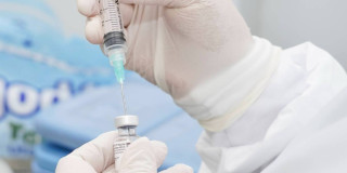 Puntos de vacunación contra COVID-19 hoy 15 de noviembre de 2023 