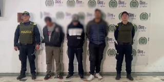 Policía capturó a tres hombres por hurto ¡El vehículo fue recuperado en Kennedy!
