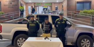 Policía capturó a 2 hombres por hurto en Rafael Uribe U. ¡Vehículo recuperado! 