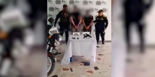 Capturados en flagrancia dos hombres por hurtar una motocicleta en Kennedy