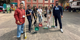 Universitarios apoyan labores de embellecimiento de #ElCentroVive