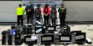 Allanamiento en casas de apuestas ilegales en Los Mártires ¡Cuatro capturados!