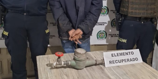 Hurtaban contadores de agua en Kennedy Policía capturó 2 hombres en flagrancia