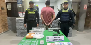 Capturan a hombre de 41 años en su casa mientras dosificaba estupefaciente