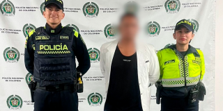 Capturado luego de agredir e intentar asfixiar a su pareja dentro de automóvil