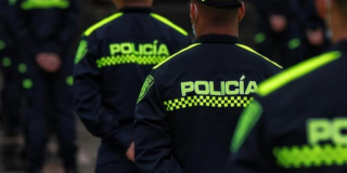 Policías separados del cargo en Bogotá por hurtarle el dinero a mujer