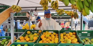 Mercar en los Mercados Campesinos de Bogotá 20 años de historia 