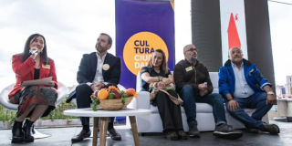 Alcalde, Secretaria de Desarrollo Económico y el Secretaria de Cultura