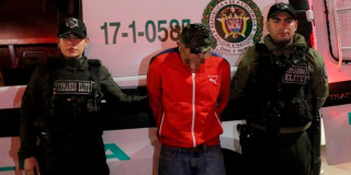 Policía capturó a hombre por porte ilegal de armas en operativo en San Cristóbal