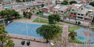 Racionamiento de agua en Bogotá miércoles 25 septiembre cierre parques