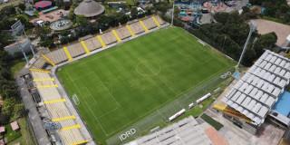 Racionamiento de agua en Bogotá jueves 28 de noviembre cierre parques