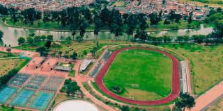 Planes en Bogotá: visita el Parque Timiza espacio con lago y pistas