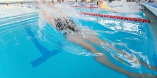 Cursos de natación Bogotá inscríbete en Centros Felicidad enero 2025