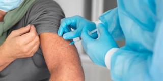 Vacunación gratuita Bogotá viernes 14 de febrero puntos habilitados