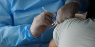 Vacunación gratuita Bogotá lunes 17 de febrero puntos habilitados