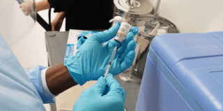 Puntos de vacunación gratis en Feria del Libro de Bogotá FILBo 2025