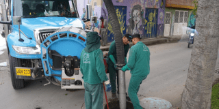 Por una Bogotá más limpia y sin ningún tipo de encharcamientos en vías