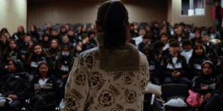 Jóvenes de Bogotá se alistan para universidad con programa distrital