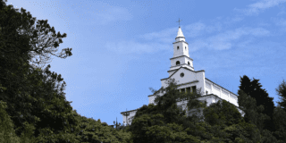 Recomendaciones para subir al cerro de Monserrate Bogotá 1 de junio 