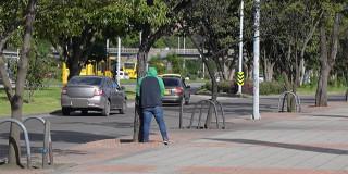 Más de 4.000 comparendos por hacer necesidades fisiológicas en espacio público