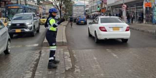 Pico y placa en Bogotá lunes 28 de julio de 2025 particulares y taxis