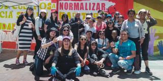35 mujeres con discapacidad pintaron un mural multisensorial en Bogotá