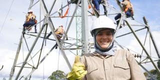 Bogotá graduación de las primeras Linieras Enlaza del país 