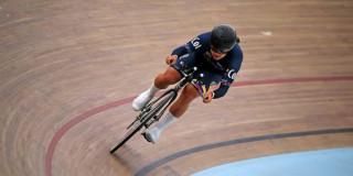 Valeria Hernández del Equipo Bogotá gana medalla de plata en ciclismo 