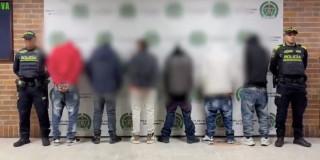 6 hombres que se hacían pasar por Clan del Golfo capturados en Bogotá 