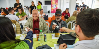 Comidas Compartidas llegó a Kennedy para conectar a las personas