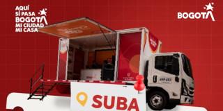 Foto e imagen de la Unidad Móvil de Atención de la Agencia Distrital de Empleo de Bogotá.