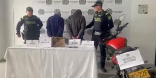 Capturados 2 hombres por intento de fleteo y hurto $17 millones Bogotá