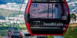 Foto de cabinas del TransMiCable de Ciudad Bolívar