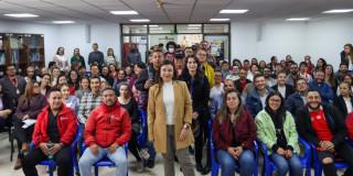 Nueva alcaldesa, Catherine Chaves Hernández con su equipo de trabajo 