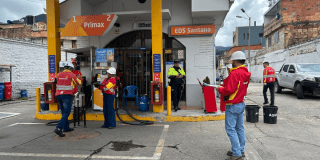 Foto de funcionarios del Distrito en una inspección 