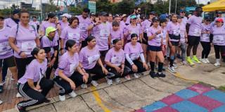 Mujeres en carrera deportiva