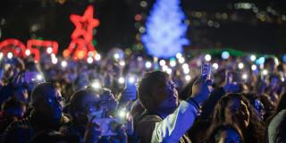 Imagen de encendido de luces en Bogotá