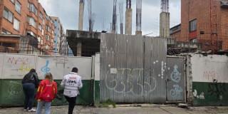 Foto de funcionarios de la Alcaldía Local de Usaquén y la Secretaría Distrital de Gobierno en controles a obras urbanísticas.