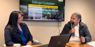 Funcionarias del IDIGER en diálogo ciudadano 
