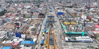 Foto de un frente de obra del Metro de Bogotá