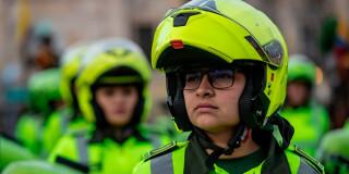 En la foto unos policías en Bogotá 