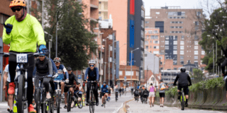 Imagen de asistentes a la ciclovía