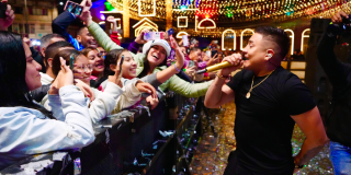 Imagen de personas en el concierto de Olímpica.