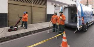 Foto que muestra trabajadores del Acueducto de Bogotá