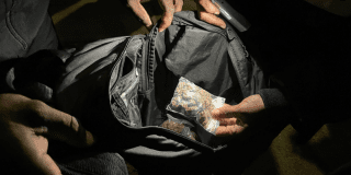 Imagen de una de las bolsas de marihuana