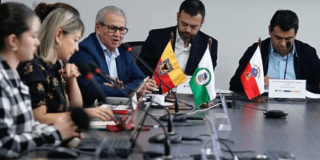 Imagen del alcalde Galán en reunión