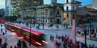 Foto del centro de Bogotá, en la avenida Jiménez con carrera Séptima.