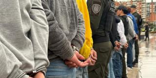 Personas capturadas en operativo contra la extorsión