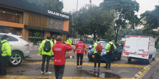 Foto de funcionarios del Distito en un operativo de control 